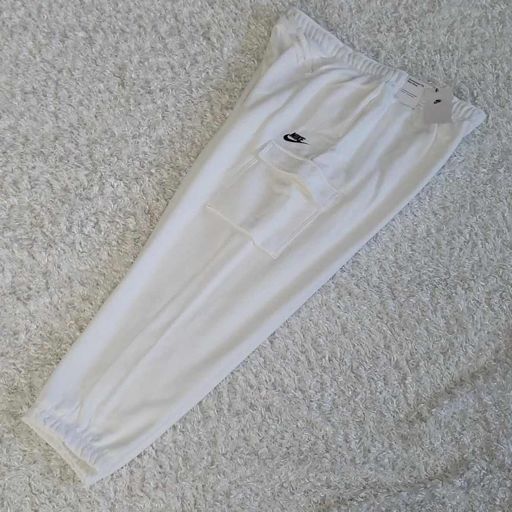 Nike Cargo White Fleece Warm Cozy Pants